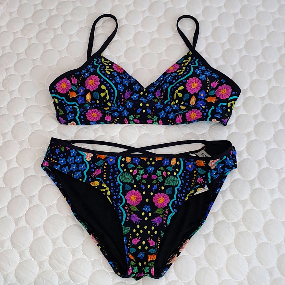 Kenneth Cole Reaction Bikini